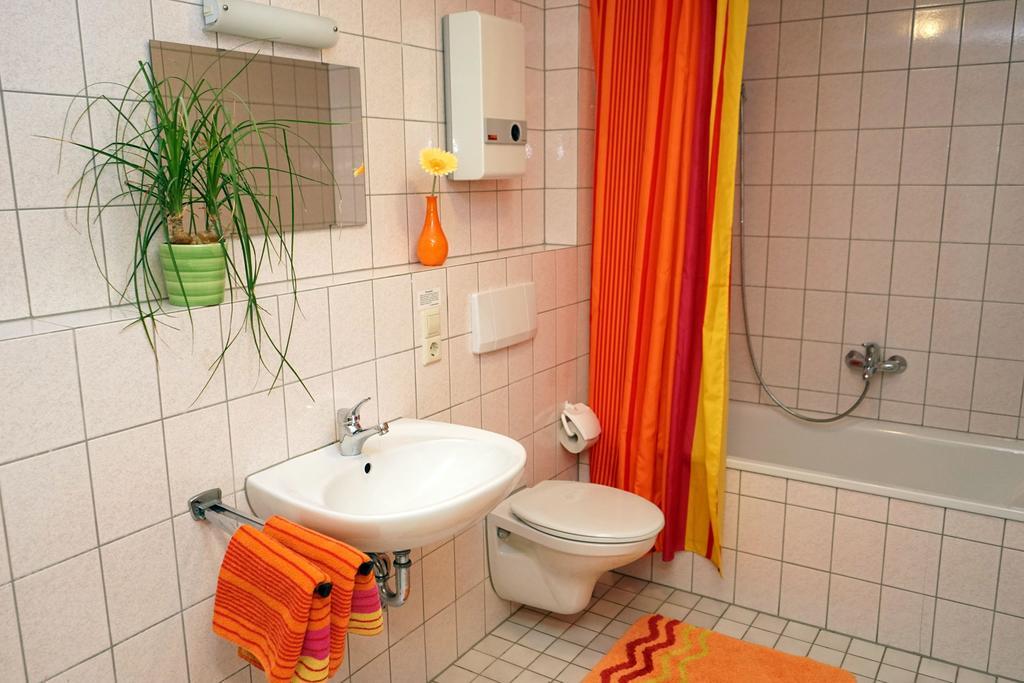 Ferienwohnung-Jungbauernhof Alpirsbach Chambre photo